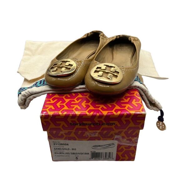 Tory Burch Reva Metal Logo Tumbled Patent Grain Size 5 - Picture 1 of 7
